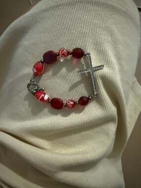 Red Murano Style Glass Bead Bracelet Rhinestone Cross Charm Toggle Clasp
